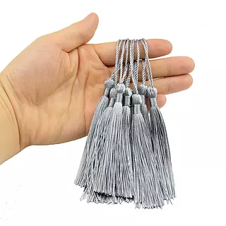 12 Borlas De Hilo Gris