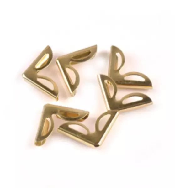 Esquinero Dorado Calado * 12 Pz